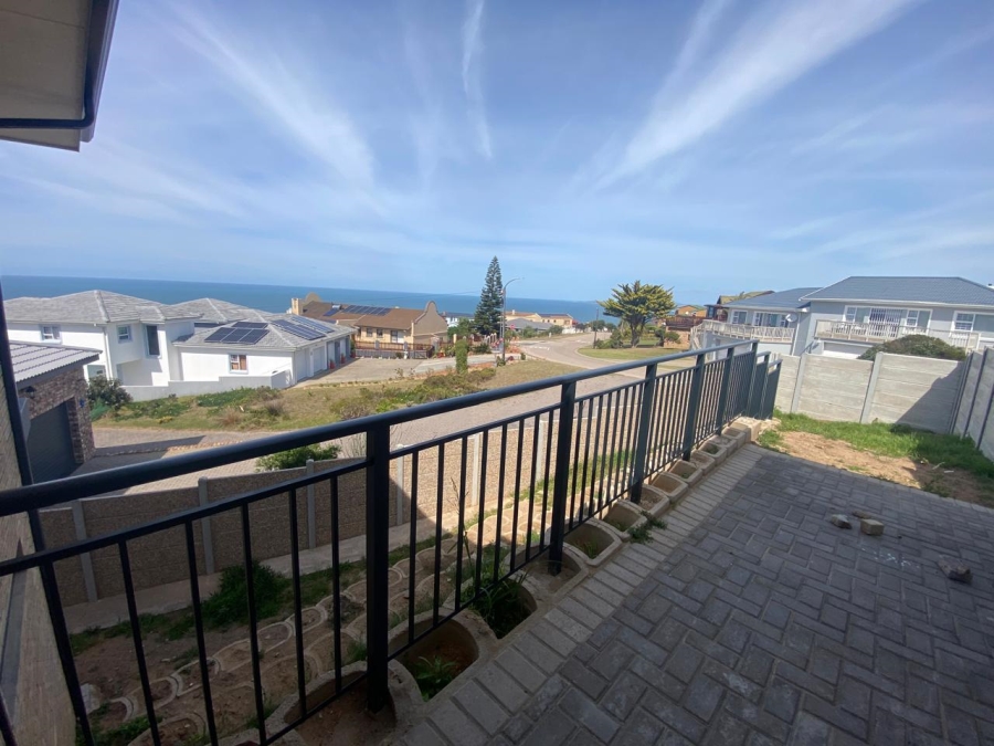 5 Bedroom Property for Sale in Dana Bay Western Cape